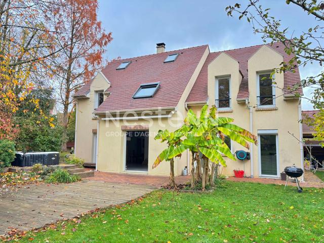 Maison 6 pièces 157 m²