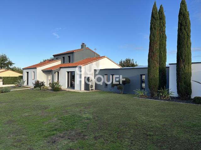Maison 6 pièces 157 m²