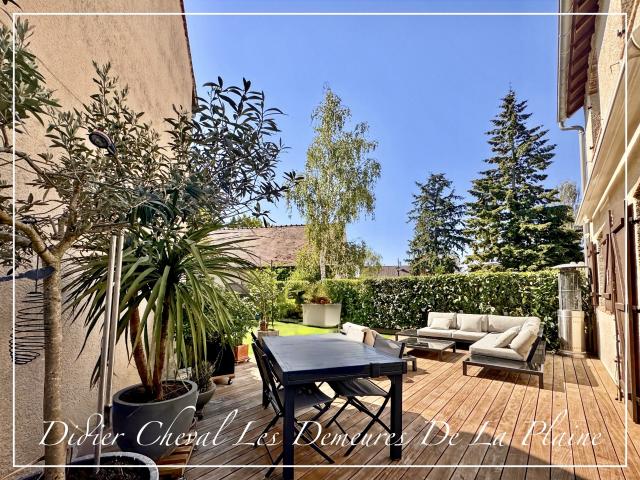 Maison 6 pièces 157 m²