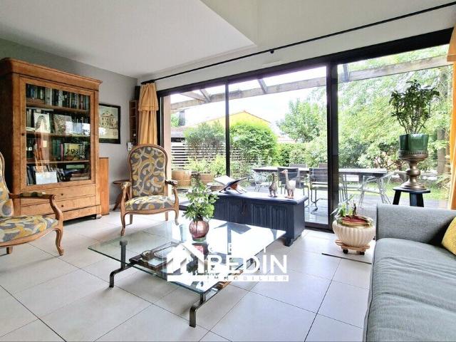 Maison 5 pièces 157 m²