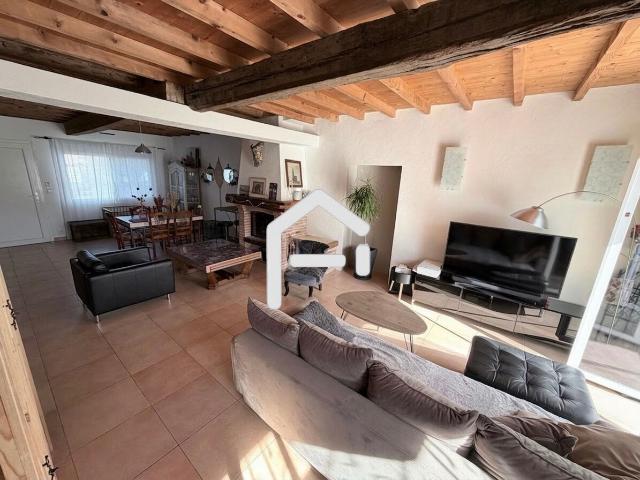 Maison 6 pièces 158 m²