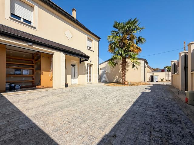 Maison 6 pièces 158 m²