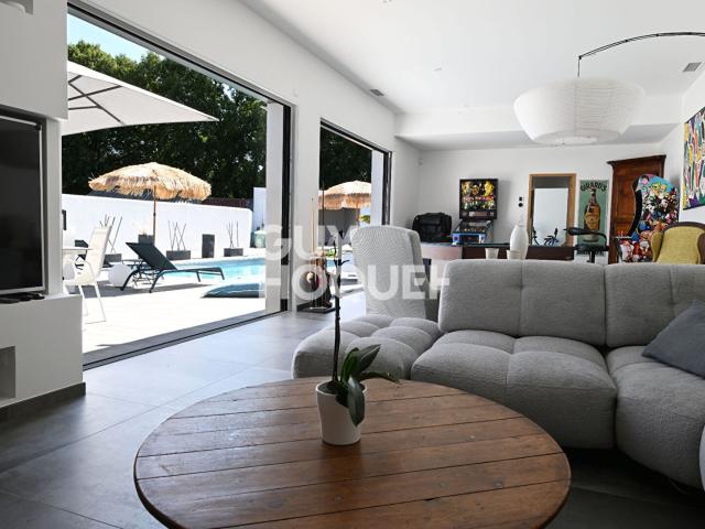 Maison 6 pièces 158 m²