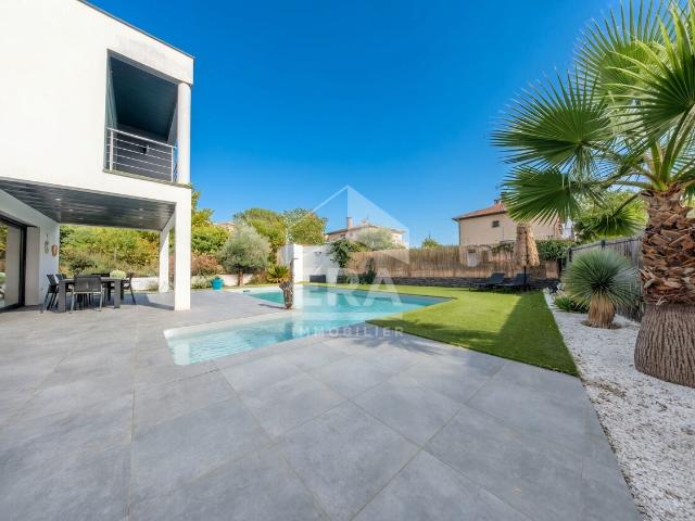 Maison 6 pièces 158 m²