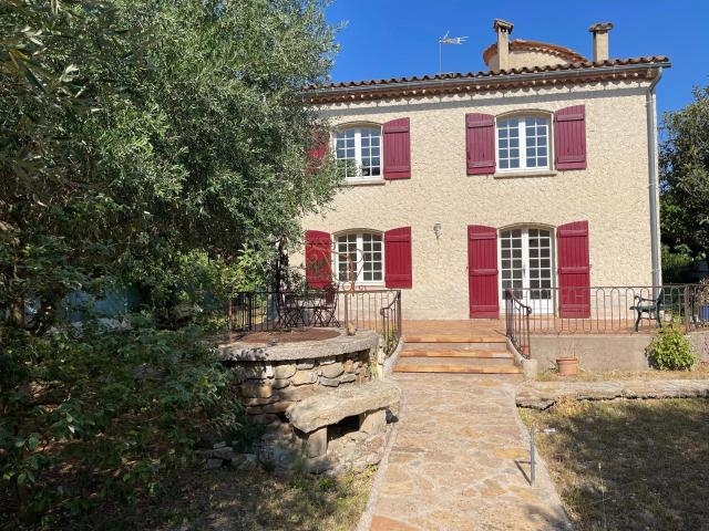 Maison 6 pièces 158 m²