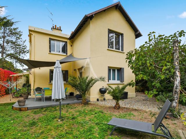 Maison 6 pièces 158 m²