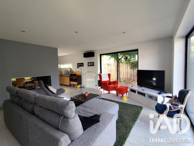 Maison 6 pièces 158 m²