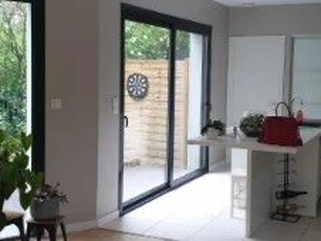Maison 6 pièces, 158 m² à louer à Saint Médard en Jalles 33160