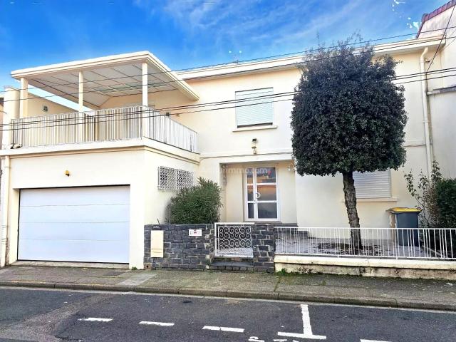 Maison 6 pièces 159 m²