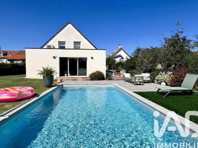 Maison 6 pièces 159 m²