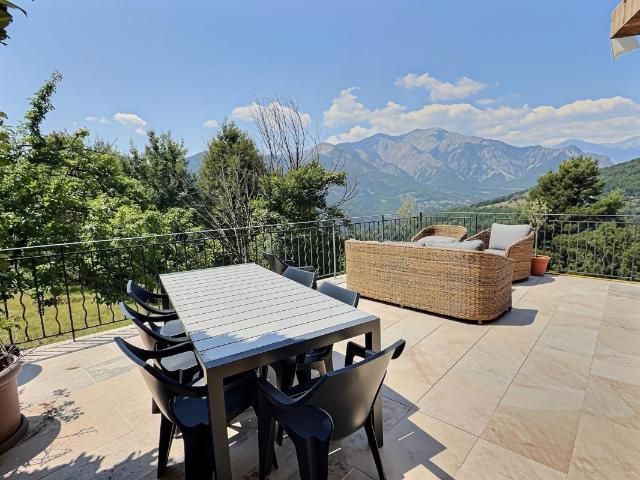 Maison 6 pièces 159 m²