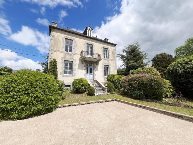 Maison 6 pièces 159 m²