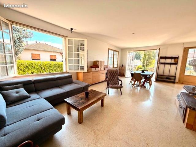 Maison 6 pièces 159 m²