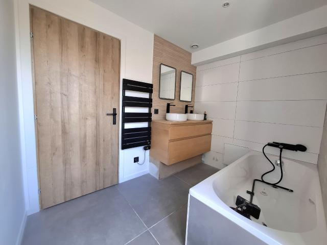 Maison 6 pièces 159 m²