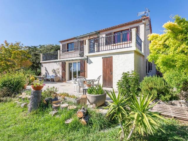 Maison 6 pièces 159 m²