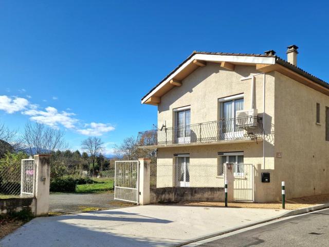 Maison 6 pièces 159 m²