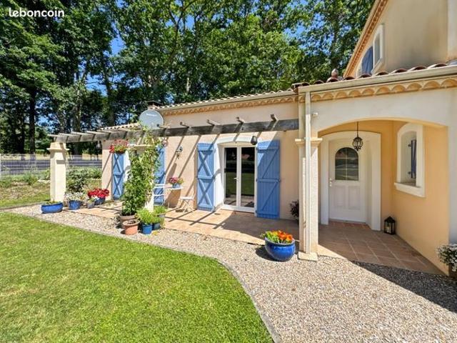 Maison 6 pièces 159 m²