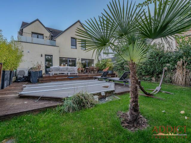 Maison 6 pièces 150 m²