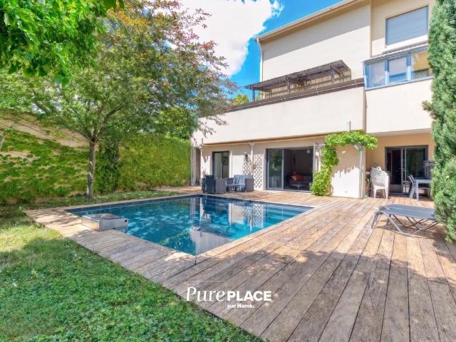 Maison 6 pièces 150 m²