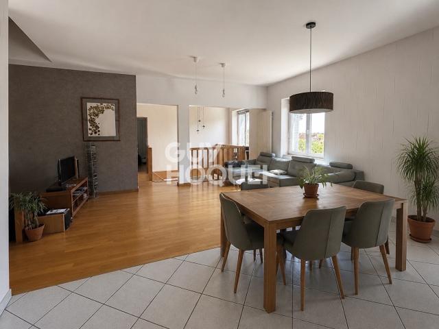 Maison 6 pièces 150 m²