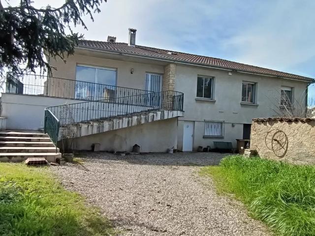 Maison 6 pièces 150 m²