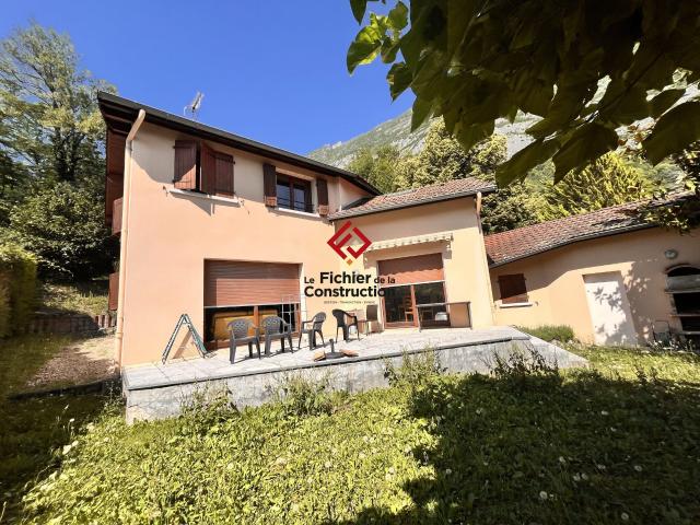 Maison 6 pièces 150 m²