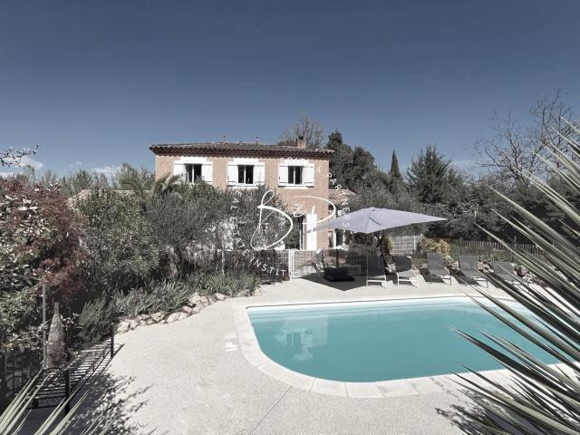 Maison 6 pièces 150 m²