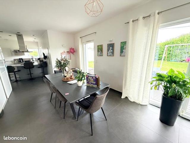 Maison 7 pièces 150 m²