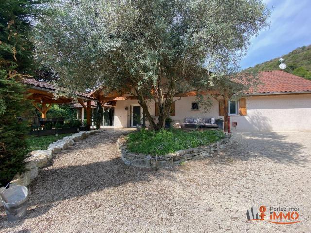 Maison 6 pièces 150 m²