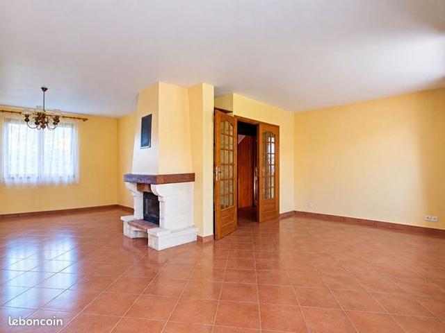 Maison 6 pièces 150 m²