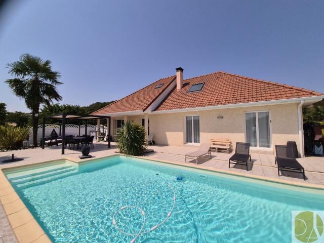 Maison 6 pièces 150 m²