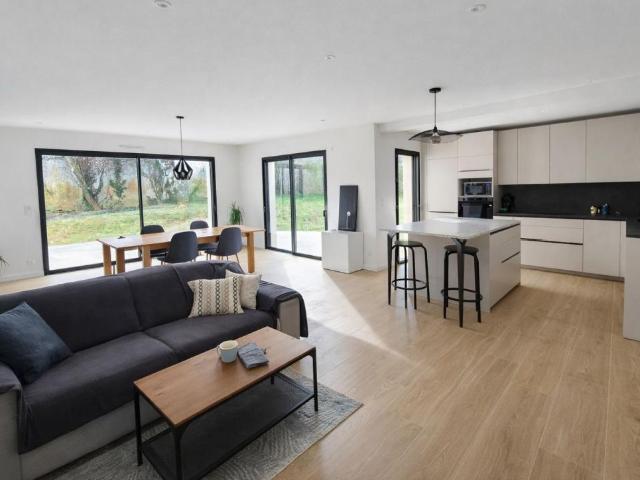 Maison 6 pièces 150 m²