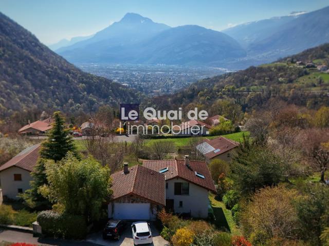 Maison 6 pièces 150 m²