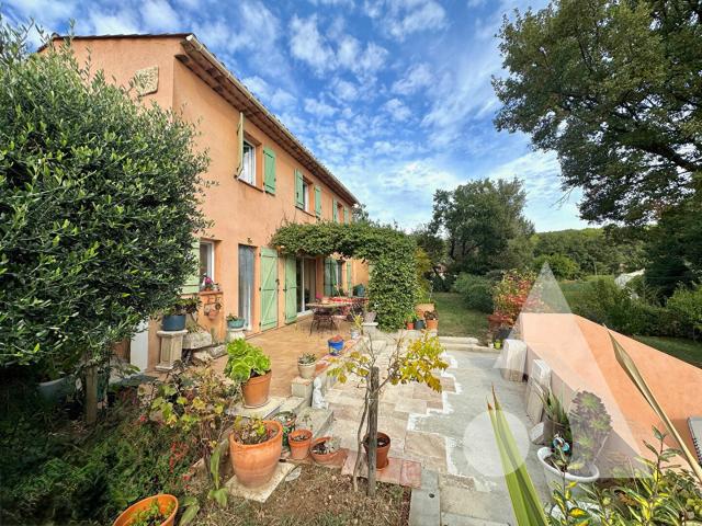 Maison 6 pièces 150 m²