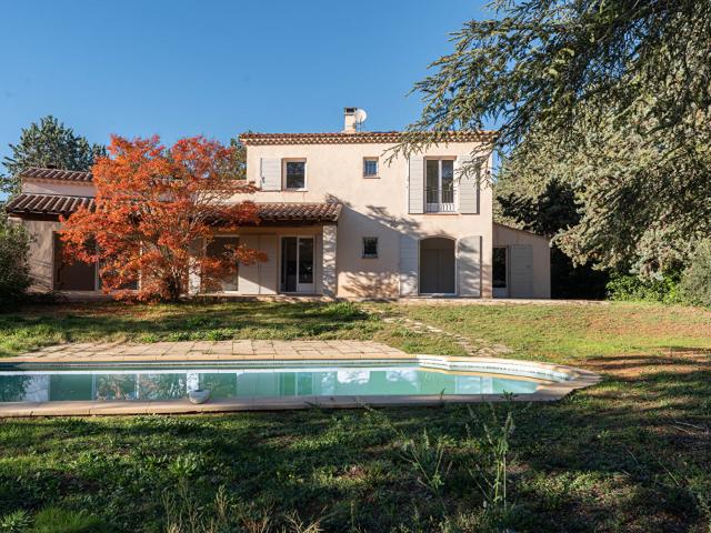 Maison 6 pièces 150 m²