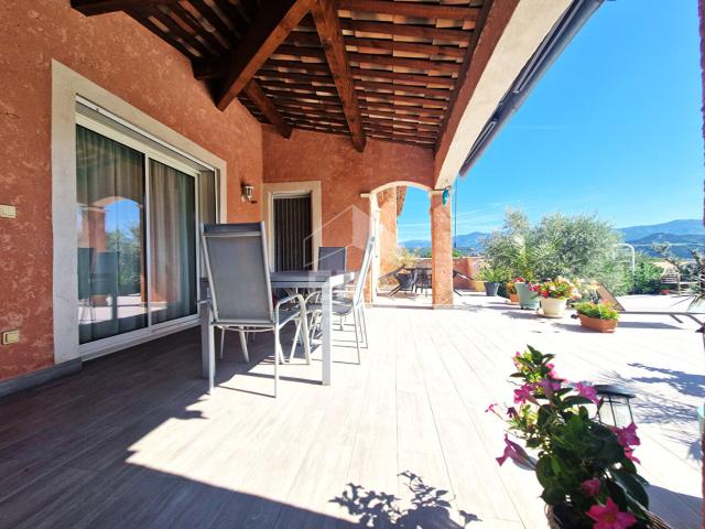 Maison 6 pièces 150 m²