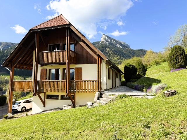 Maison 6 pièces 150 m²