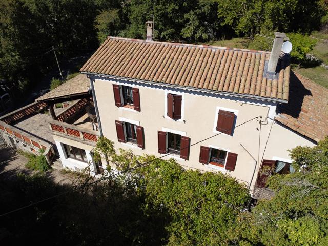 Maison 6 pièces 150 m²