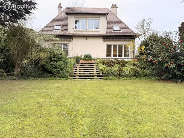 Maison 6 pièces 150 m²