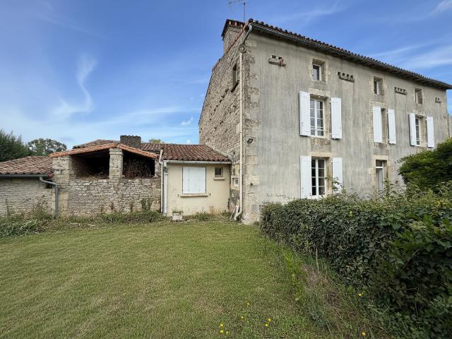 Maison 6 pièces 150 m²