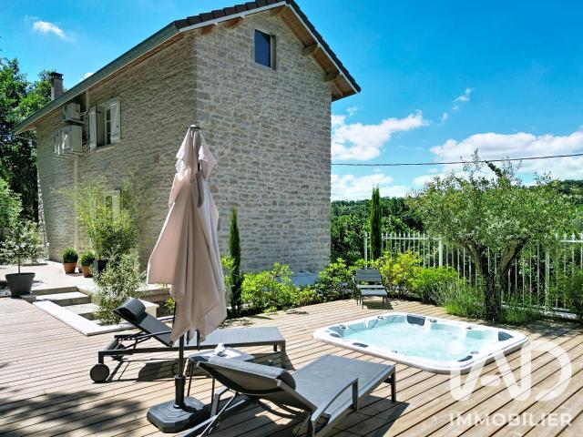 Maison 6 pièces 150 m²