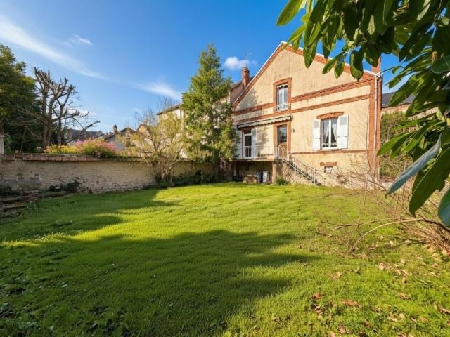 Maison 6 pièces 150 m²