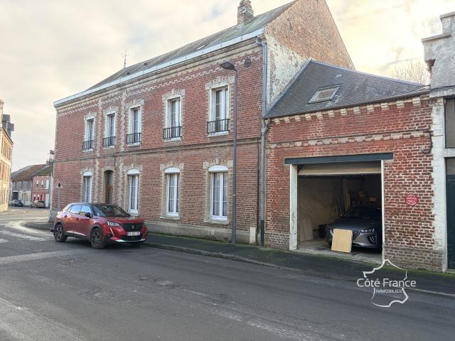 Maison 6 pièces 250 m²