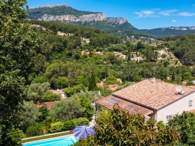 Maison 6 pièces 150 m²