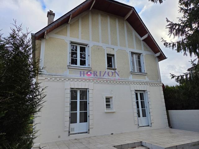 Maison 6 pièces 150 m²