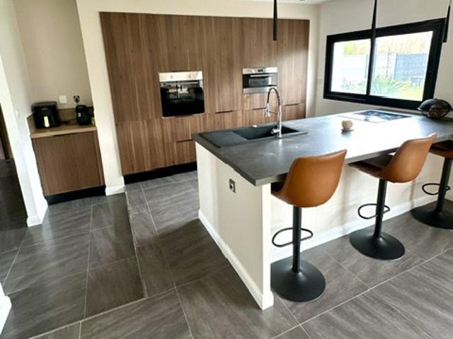 Maison 6 pièces 150 m²