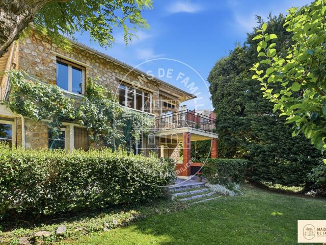 Maison 6 pièces 150 m²