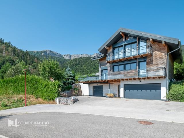 Maison 6 pièces 150 m²