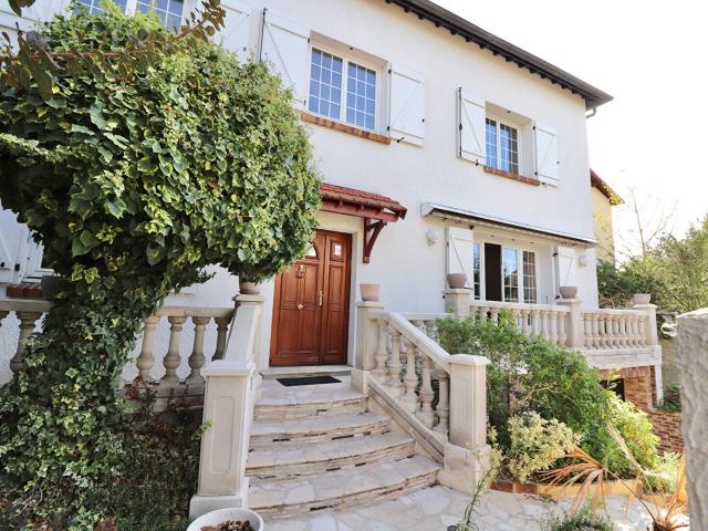 Maison 6 pièces 150 m²