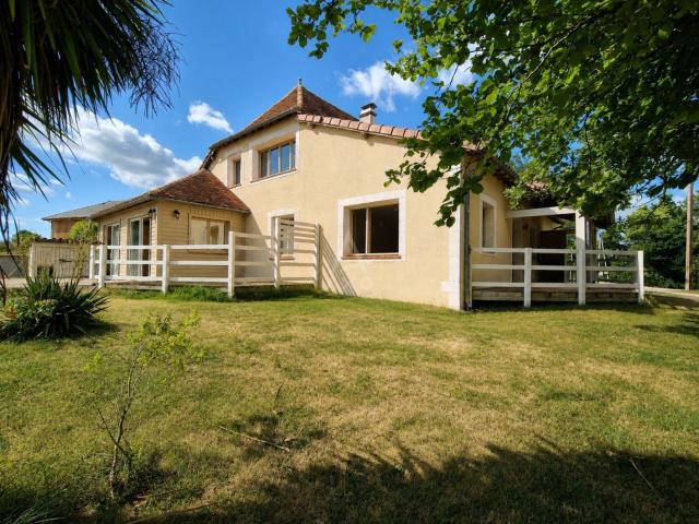 Maison 6 pièces 150 m²